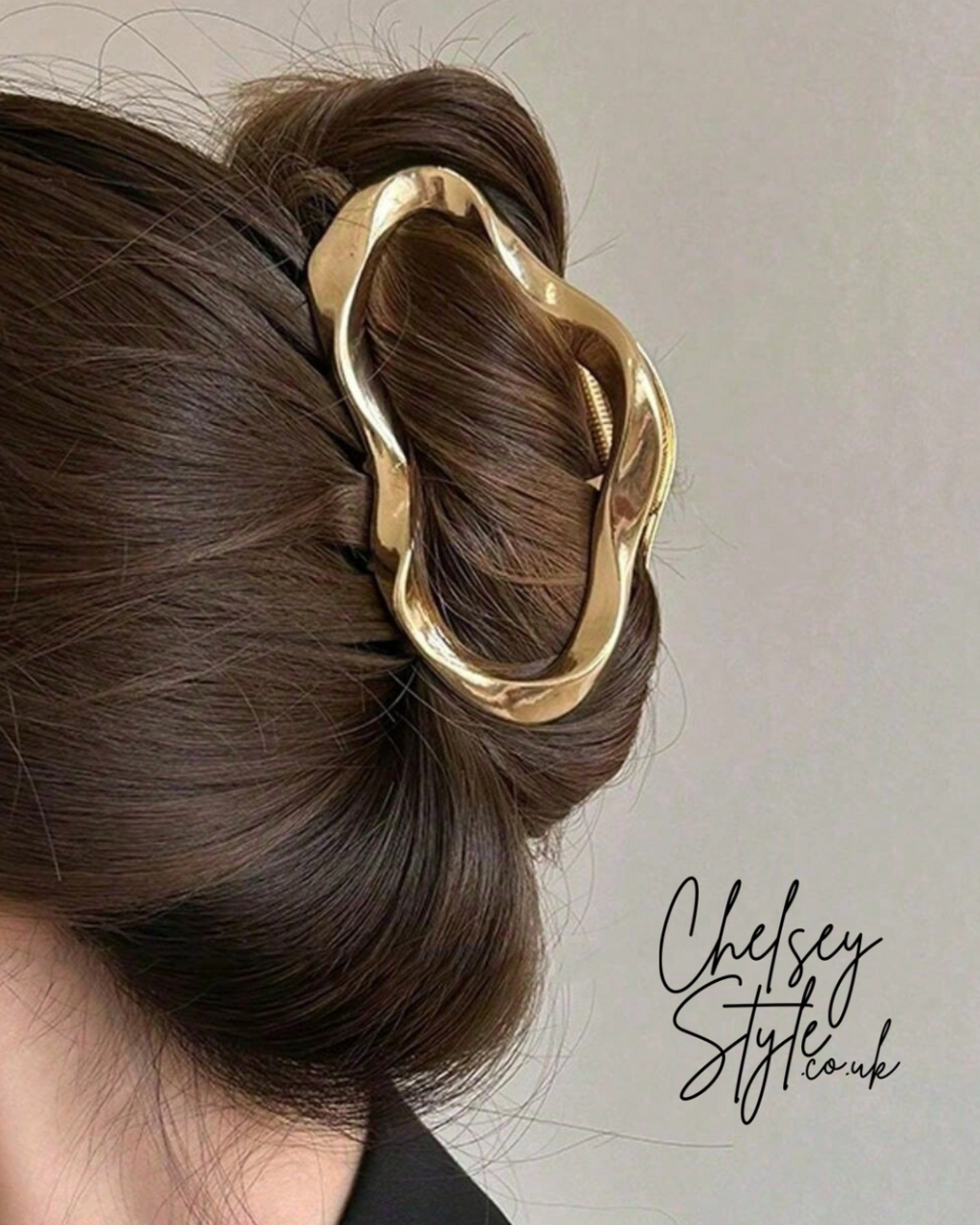 Wavy Gold Metal Hair Claw Clip